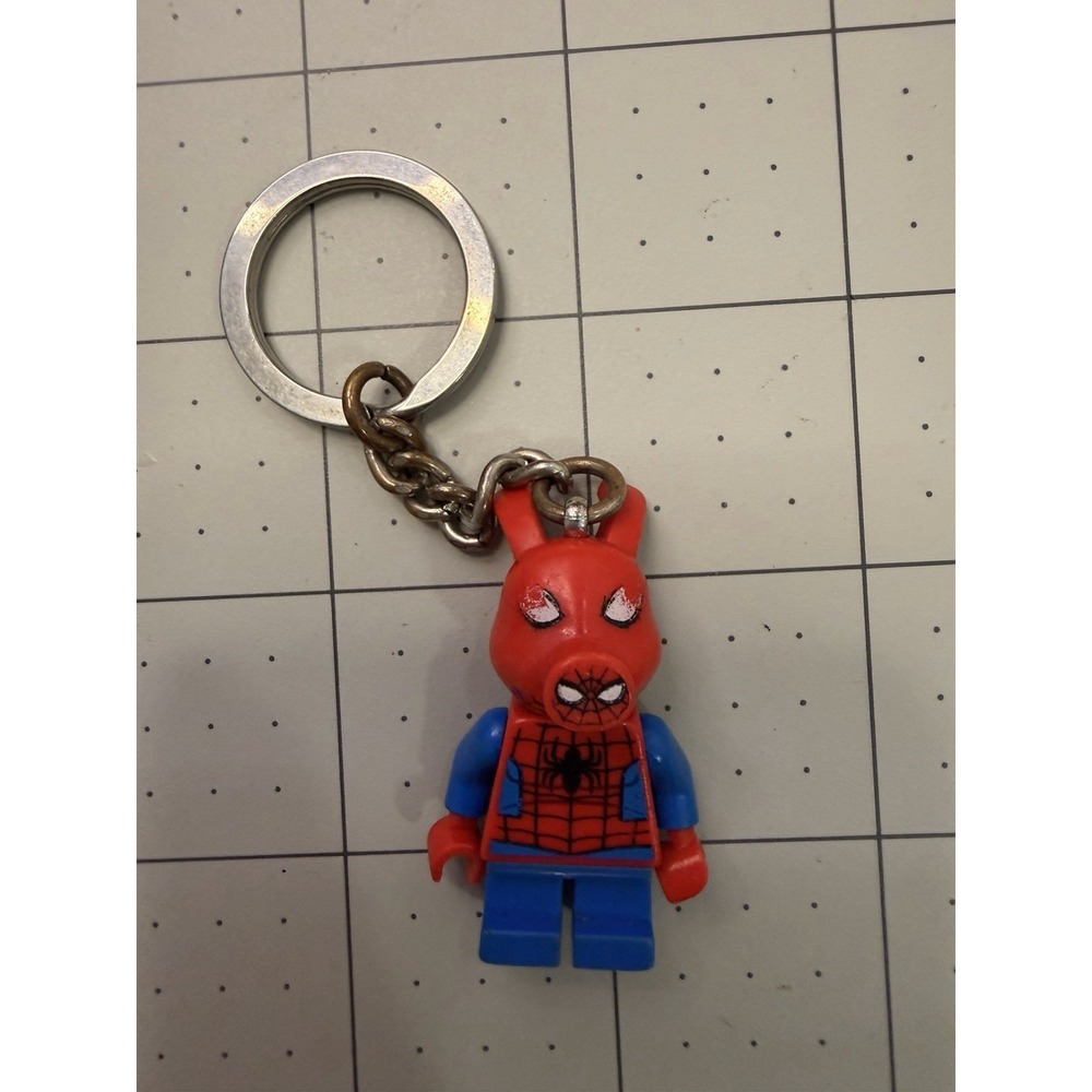 Spider-Ham Spider-Man Pig Minifigure Keychain - Marvel Spider-Verse‎ Style